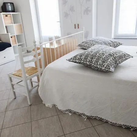 B&B L'Isoletta Bed and breakfast