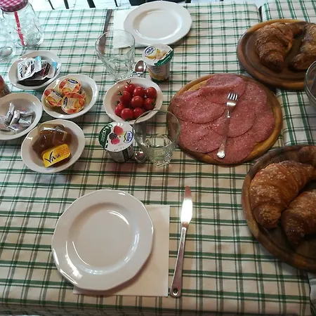 B&B L'Isoletta Couette-café *